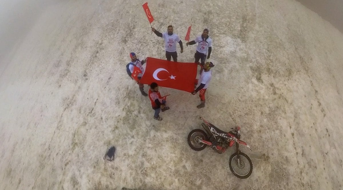 15 Temmuz Demokrasi ve Milli Birlik Günü Etkinlikleri Erzincan'da Coşkuyla Kutlandı