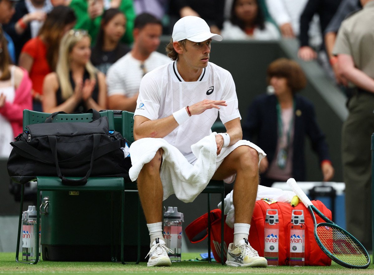 Djokovic Yarı Finale Yükseldi