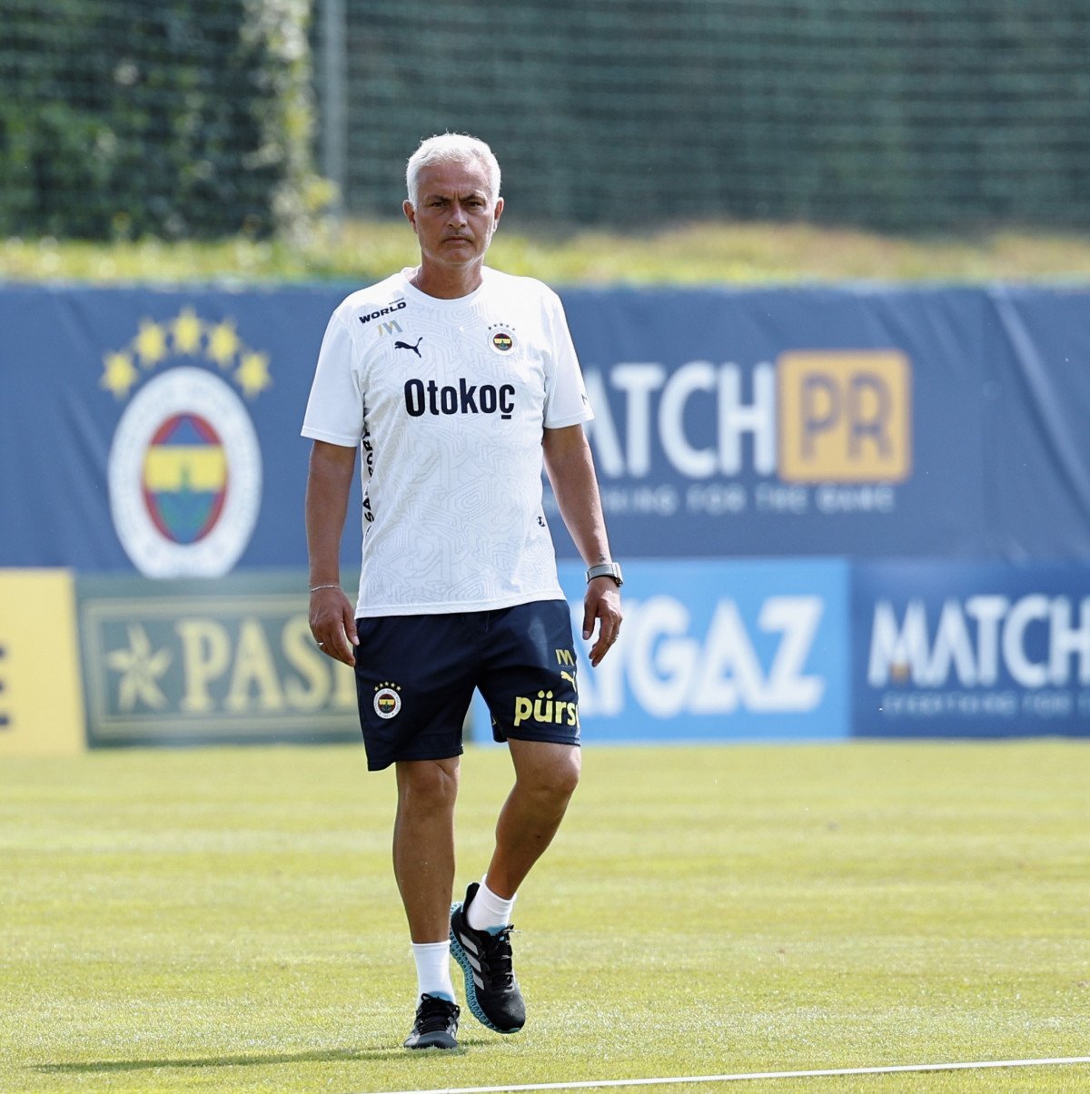 Fenerbahçe Avusturya'da İkinci Etap Hazırlıklarına Devam Ediyor