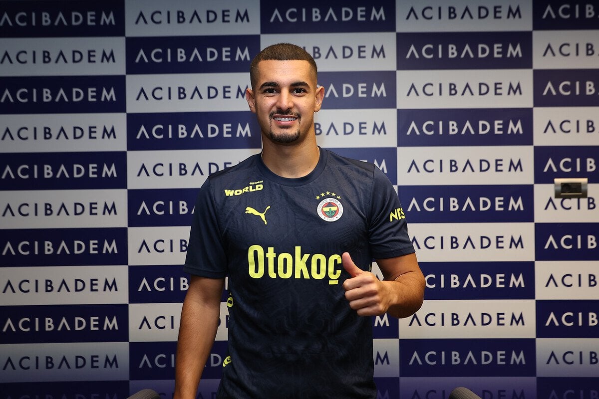 Fenerbahçe'de Levent Mercan'ın Geleceği Belirsiz