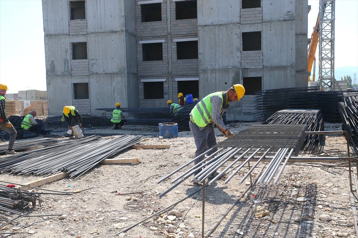 Hatay'da Deprem Sonrası 600 Konut İnşaatı Başladı