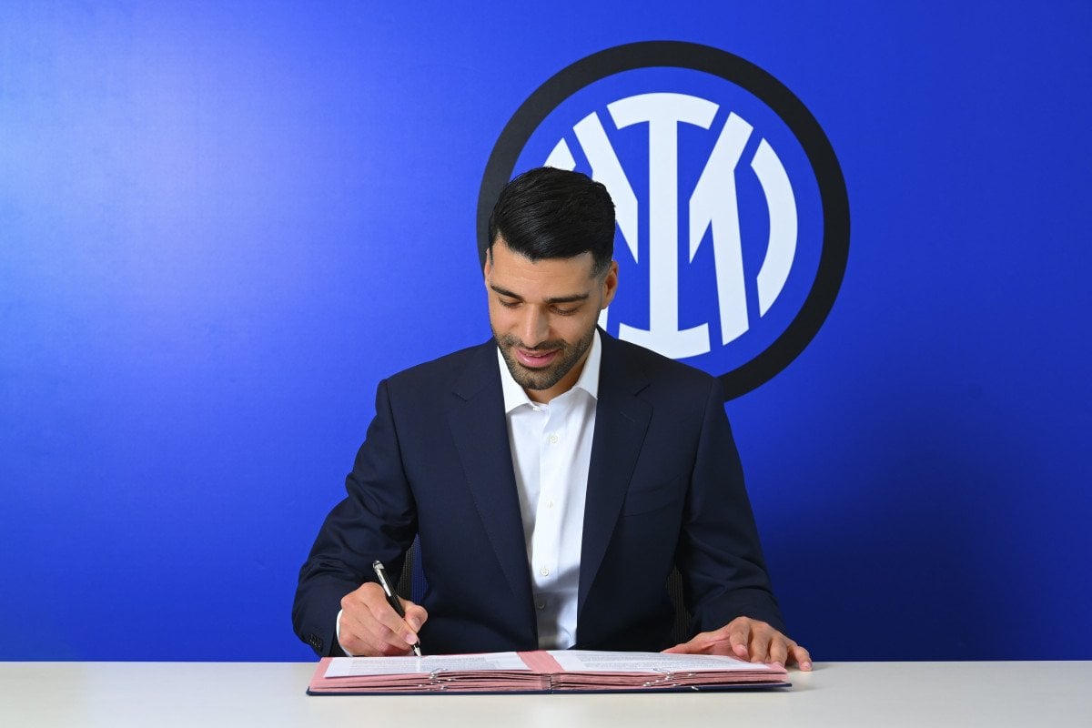 Inter, Mehdi Taremi'yi Transfer Etti