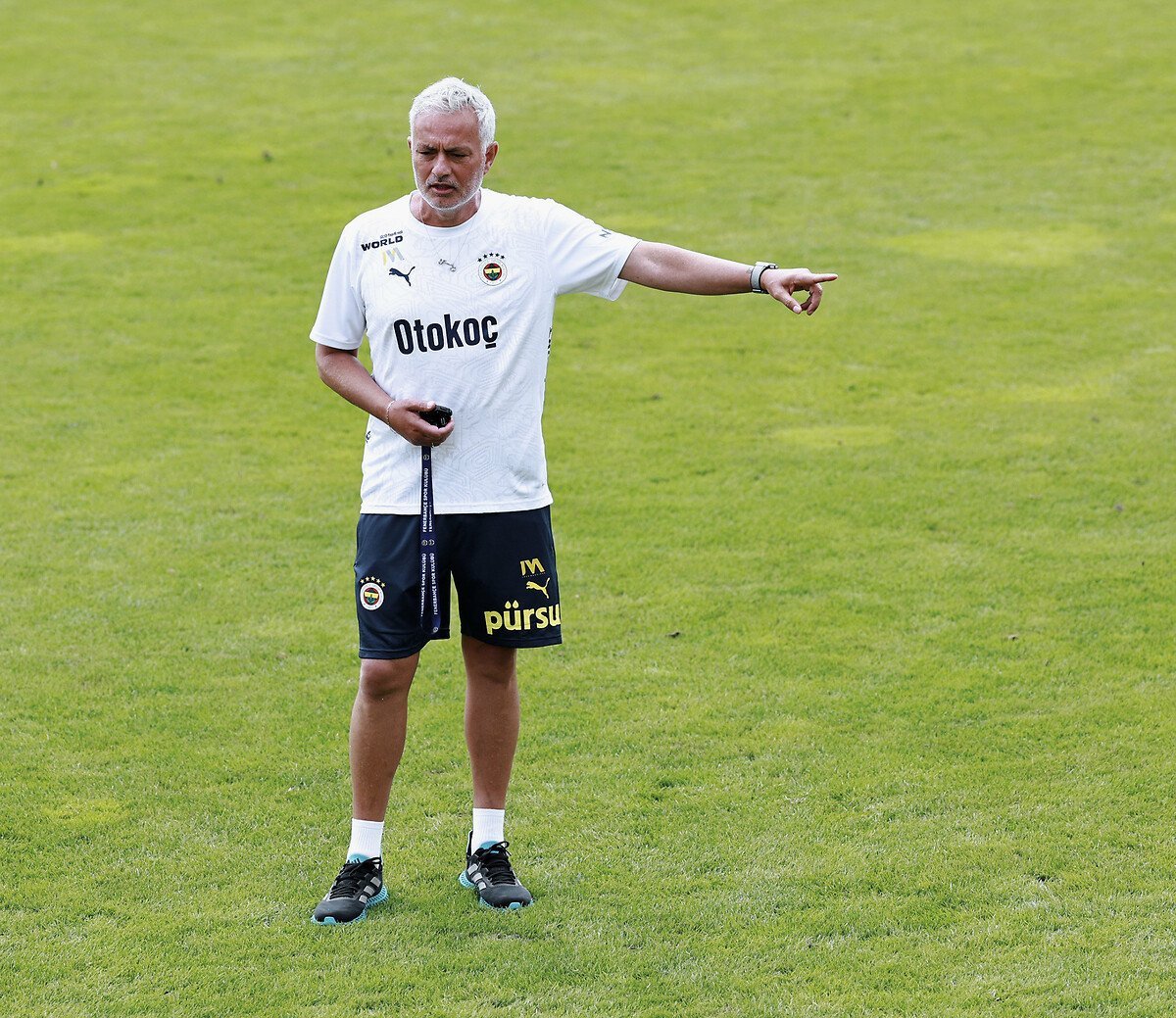 Fenerbahçe Teknik Direktörü Jose Mourinho, EURO2024 Şampiyonlarına Tebriklerini İletti