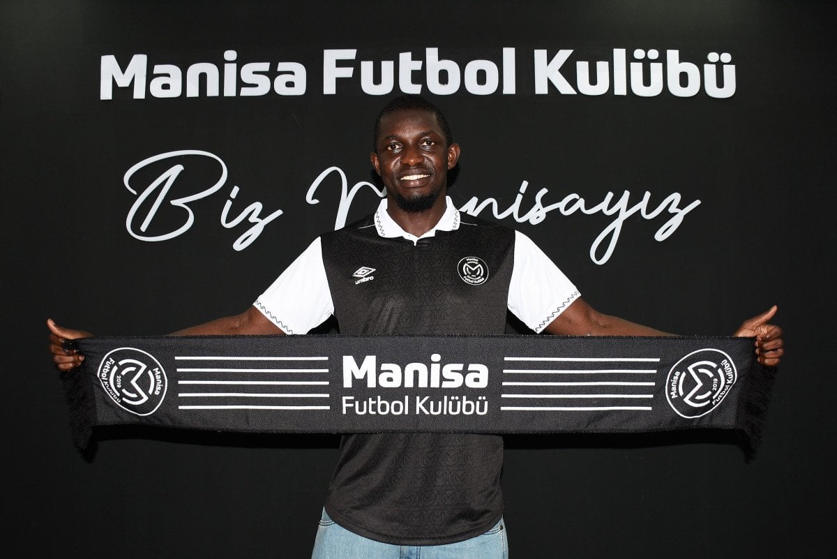 Manisa Futbol Kulübü'nden Moryke Fofana Transferi