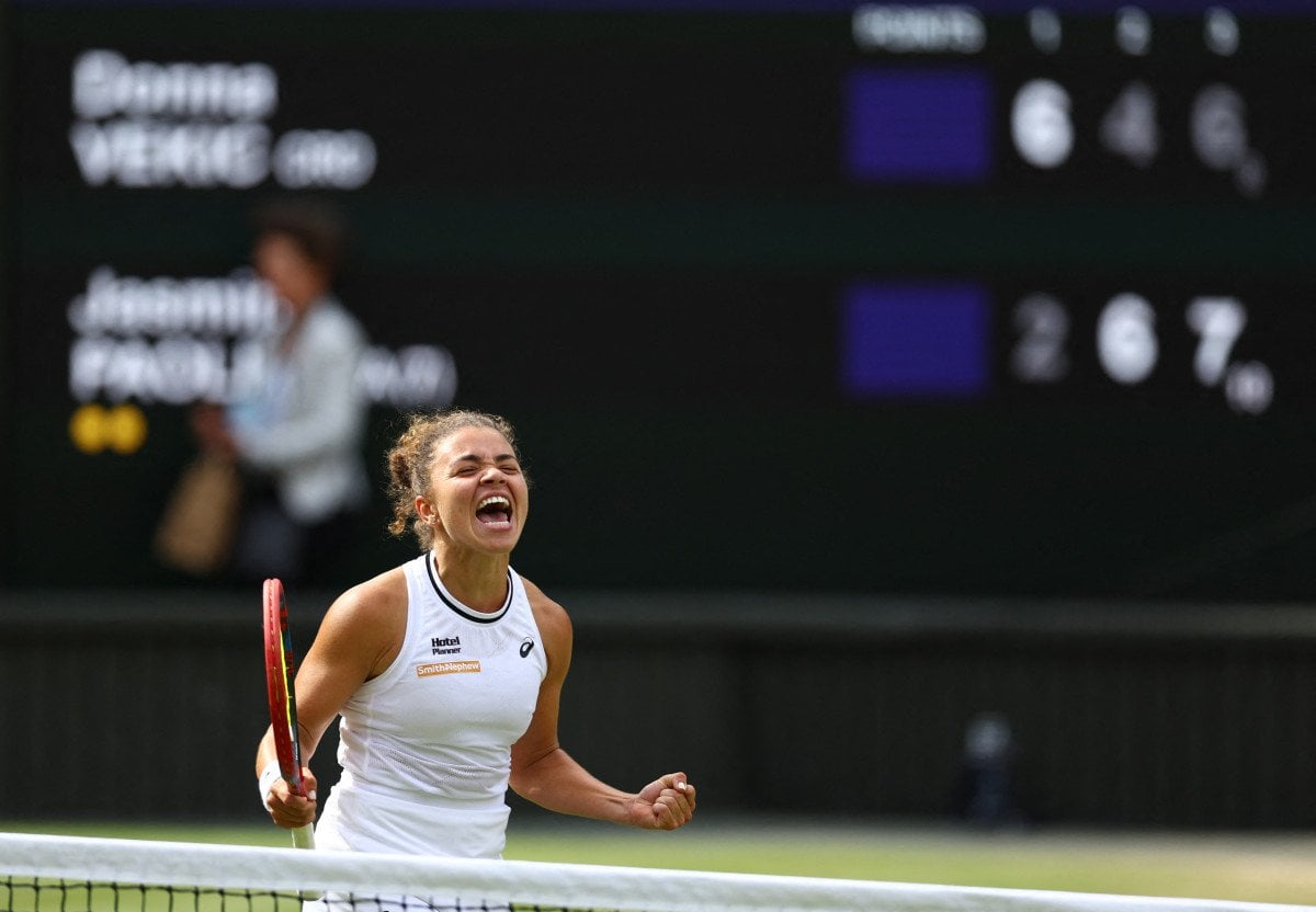 Wimbledon Tenis Turnuvası Yarı Finalinde Heyecan Dorukta