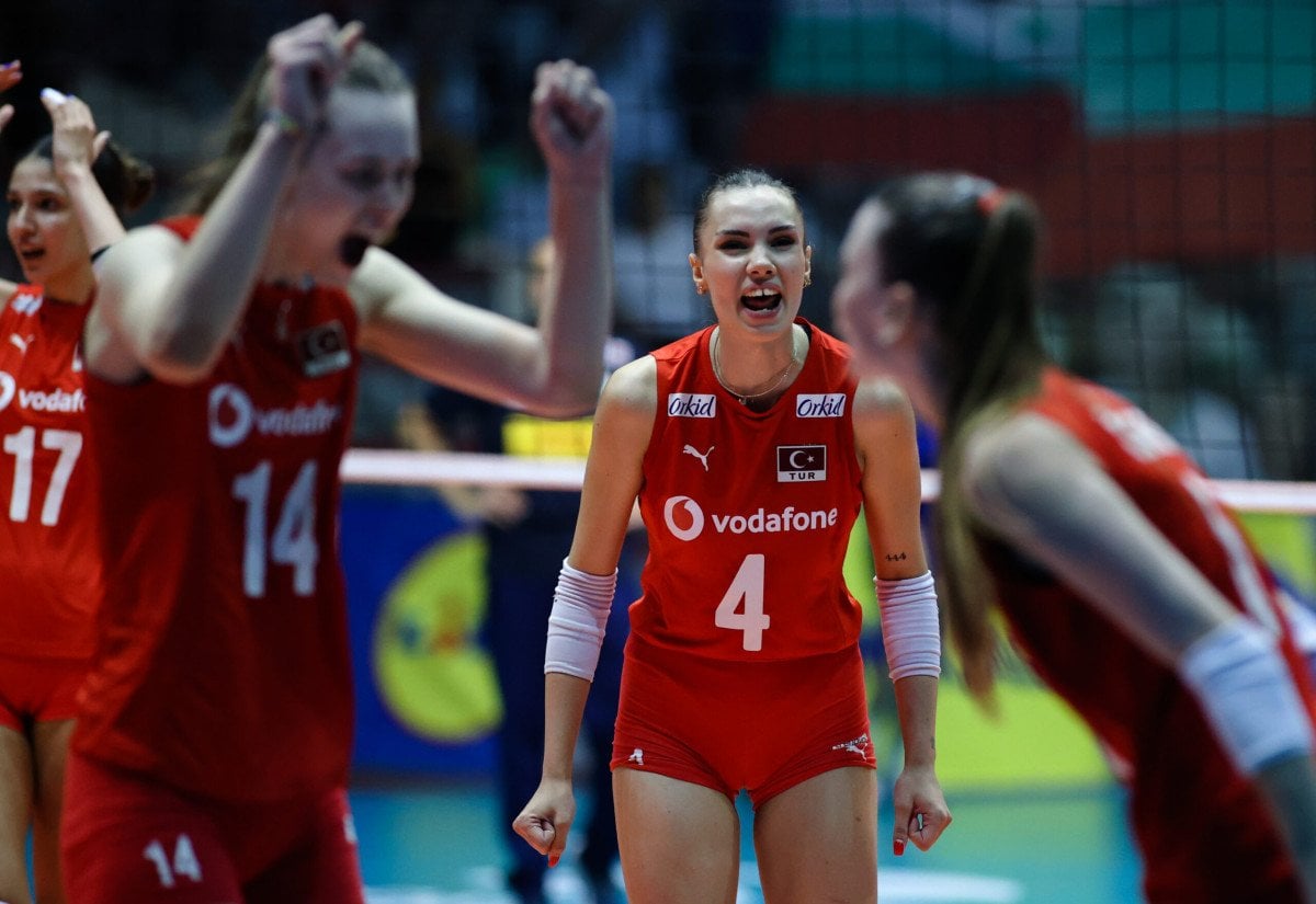 20 Yaş Altı Kadın Voleybol Milli Takımımız Avrupa Şampiyonu Oldu