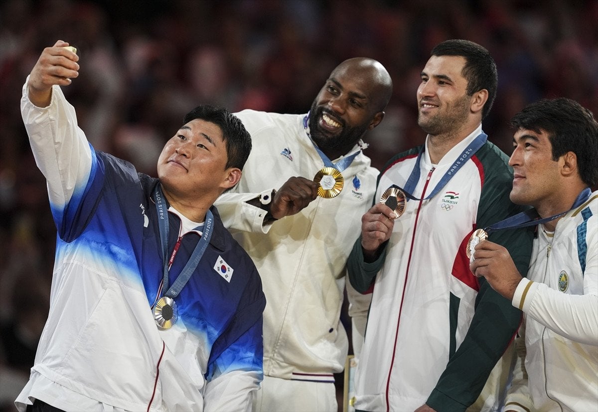 AA Champ de Mars Arena'da Judo Müsabakaları