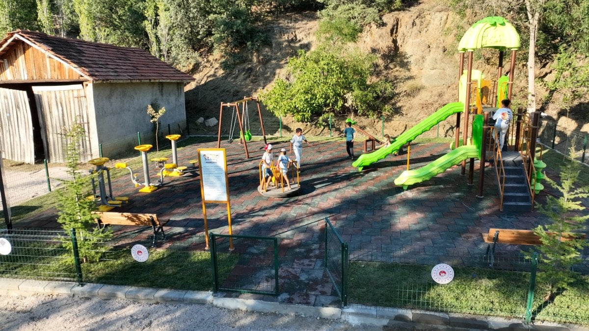 Amasya Yeşilöz Köyü'nde Çocuklardan Park Talebi