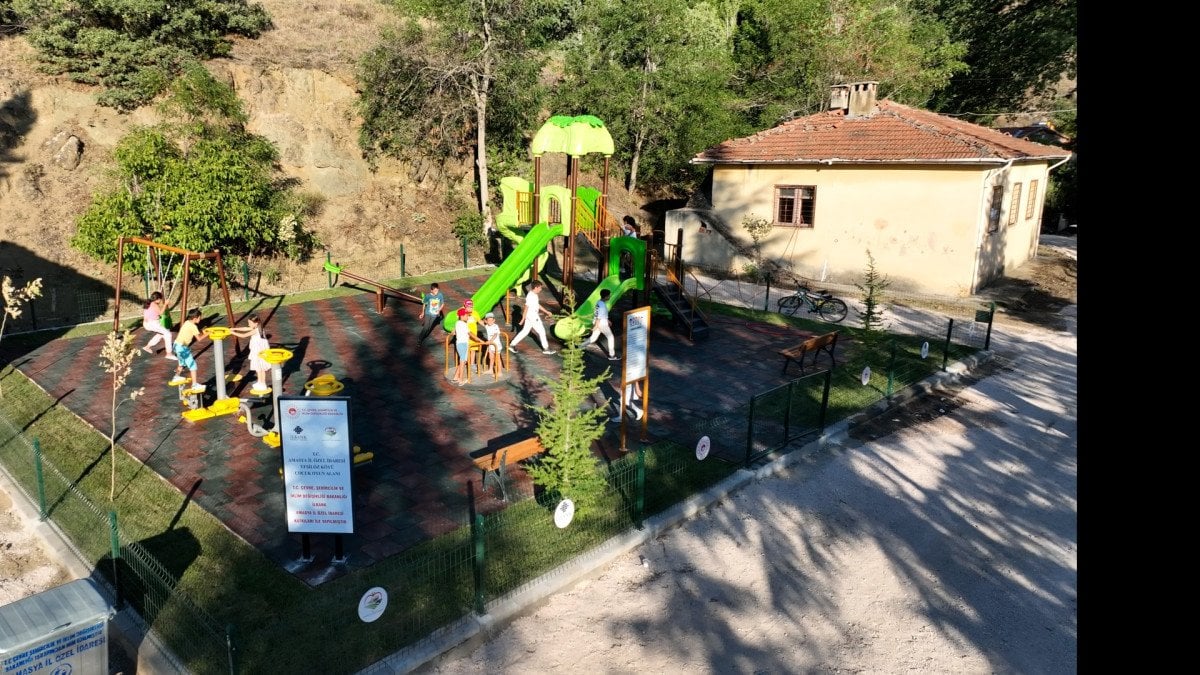 Amasya Yeşilöz Köyü'nde Çocuklardan Park Talebi