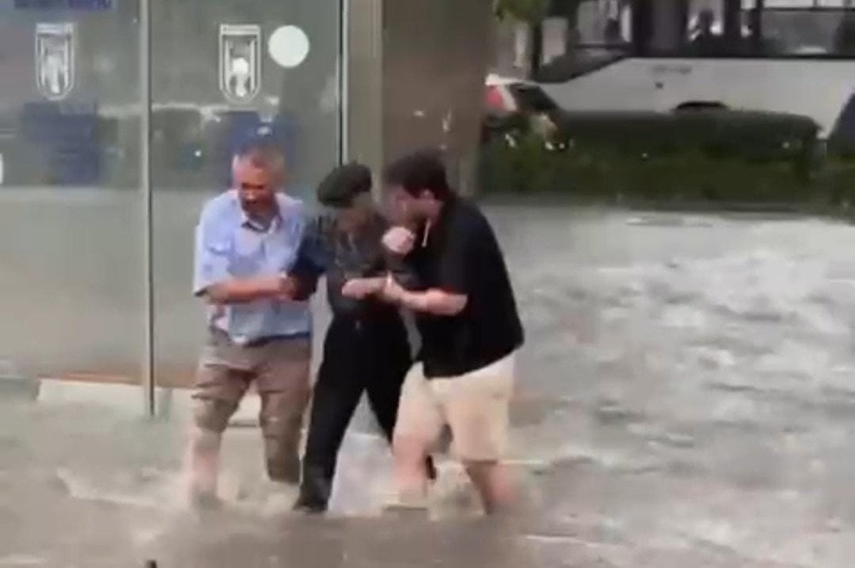 Ankara'da Kuvvetli Yağışlar Hayatı Olumsuz Etkiledi