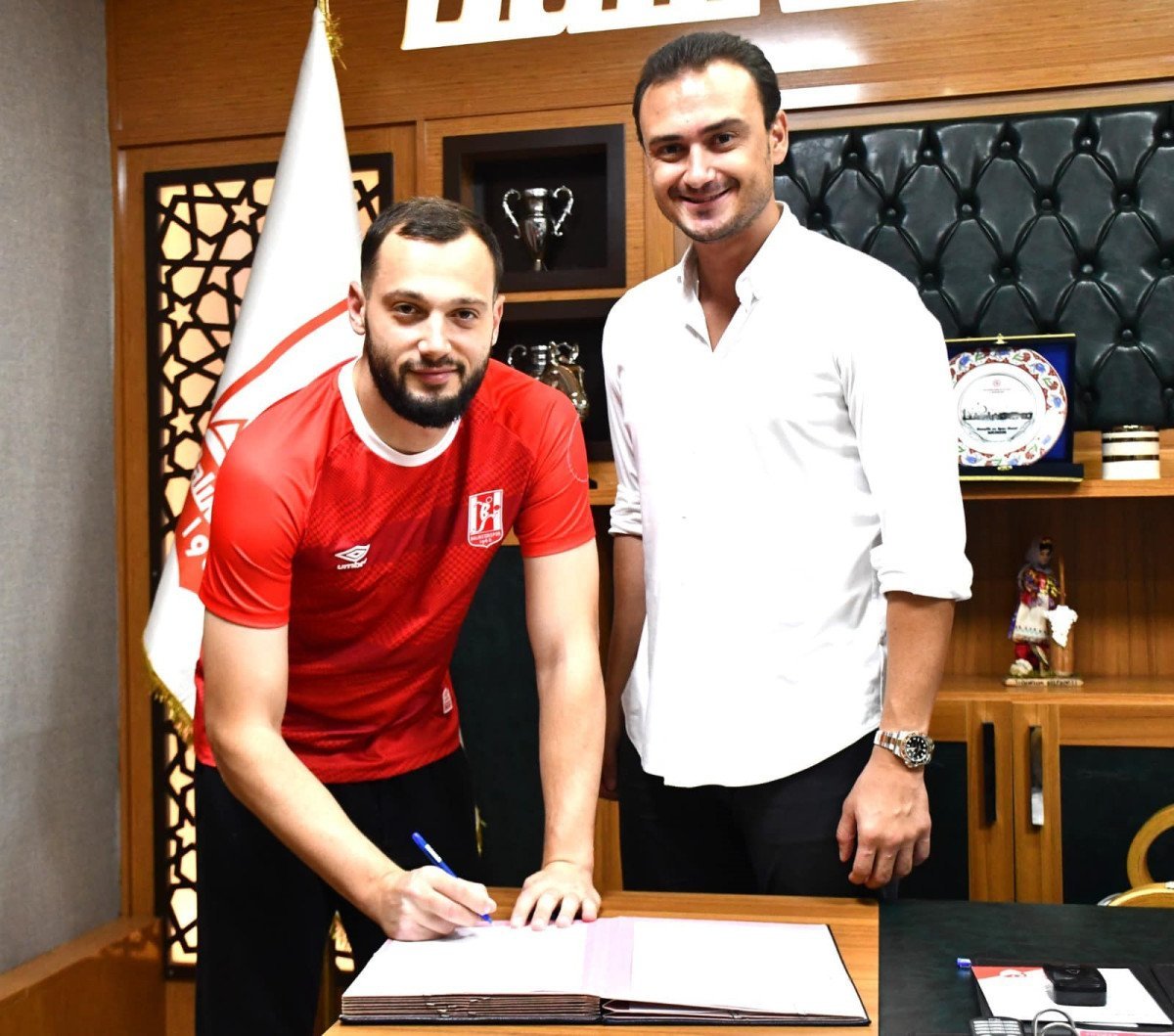 Balıkesirspor'da Yeni Sezon Hazırlıkları Devam Ediyor