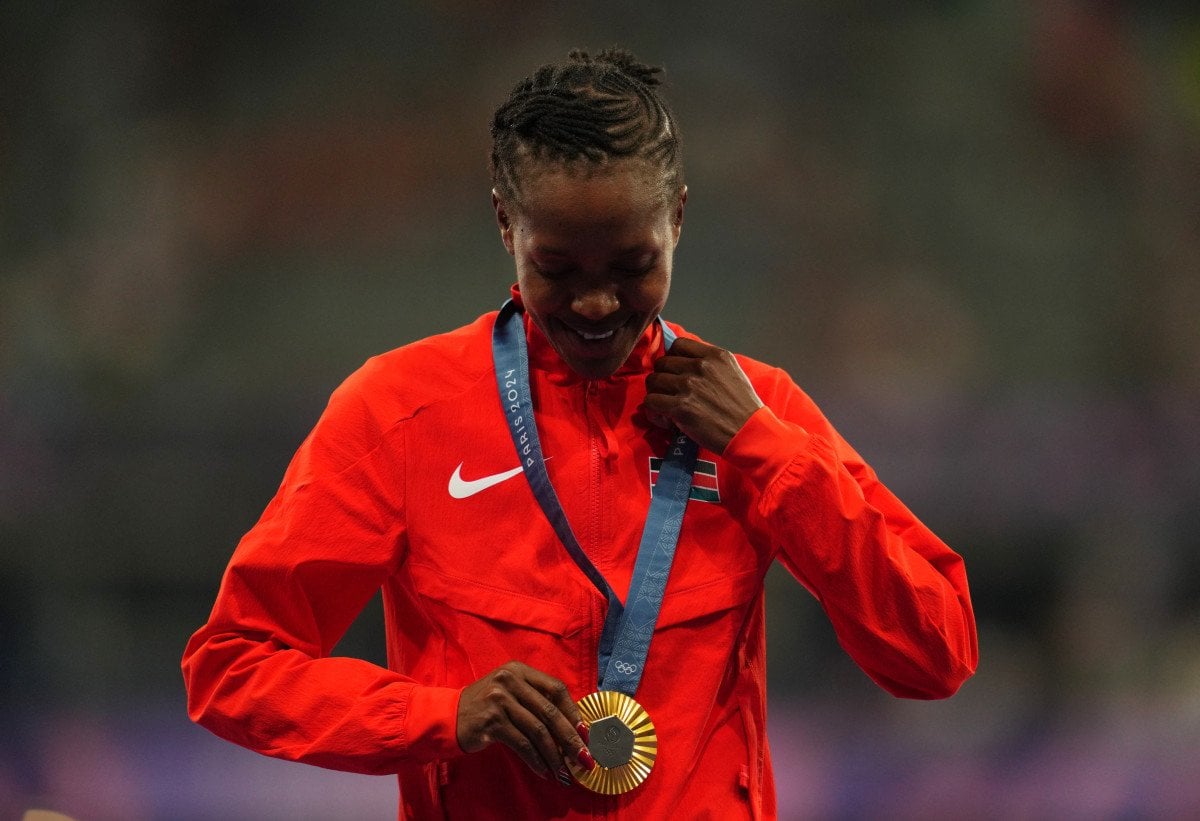 Faith Kipyegon, Paris'te Olimpiyat Rekorunu Kırdı