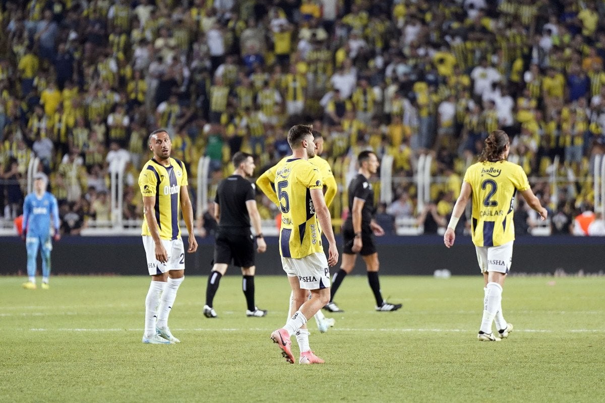 Fenerbahçe'nin Şampiyonlar Ligi'ne Veda Edişi