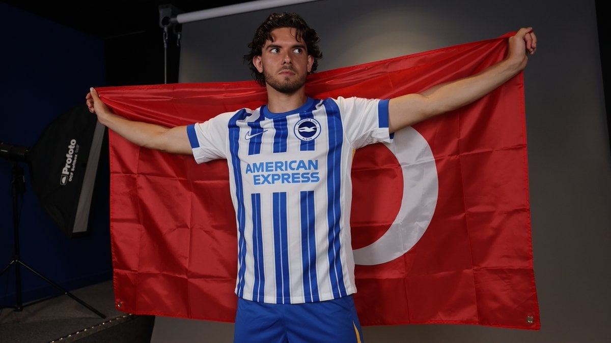 Ferdi Kadıoğlu Brighton'a Transfer Oldu, Sakatlıkla Karşılaştı