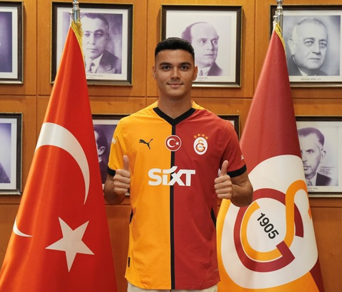 Galatasaray'dan Gençleştirme Operasyonu