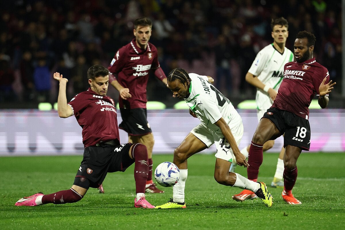 Galatasaray'da Zaha'nın Ayrılığı ve Armand Lauriente İhtimali