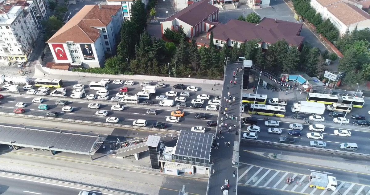 İstanbul'da Beyaz Yol Çalışması Başladı