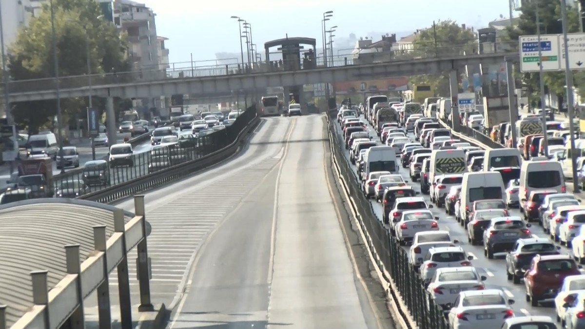 İstanbul'da Beyaz Yol Çalışması Başladı