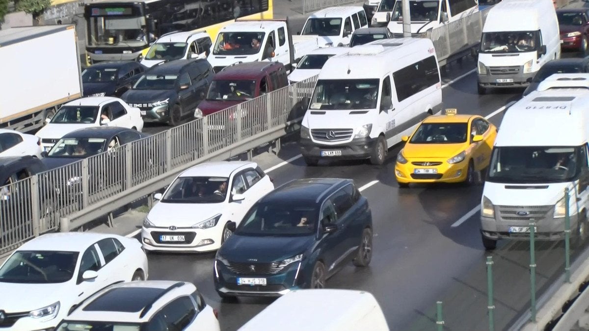 İstanbul'da Beyaz Yol Çalışması Başladı