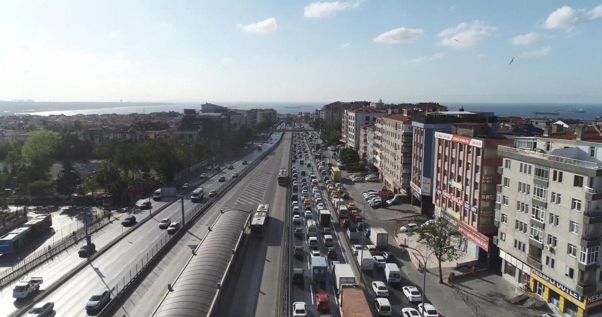 İstanbul'da Beyaz Yol Çalışması Başladı