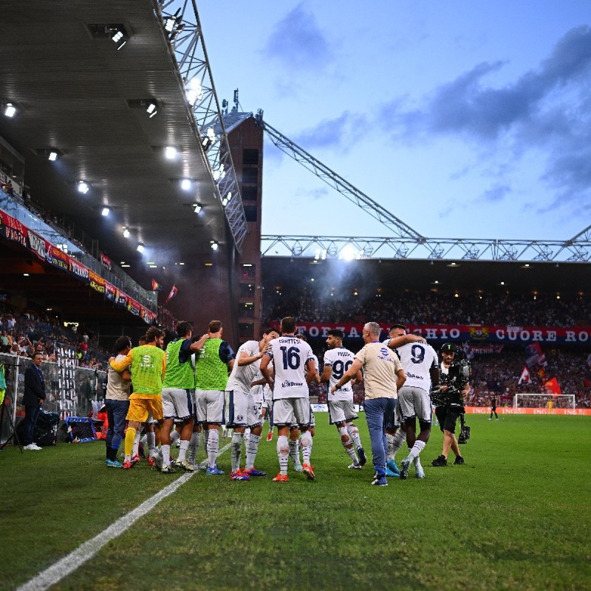 İtalya Serie A'da Heyecan Dolu Karşılaşma: Genoa 2-2 Inter