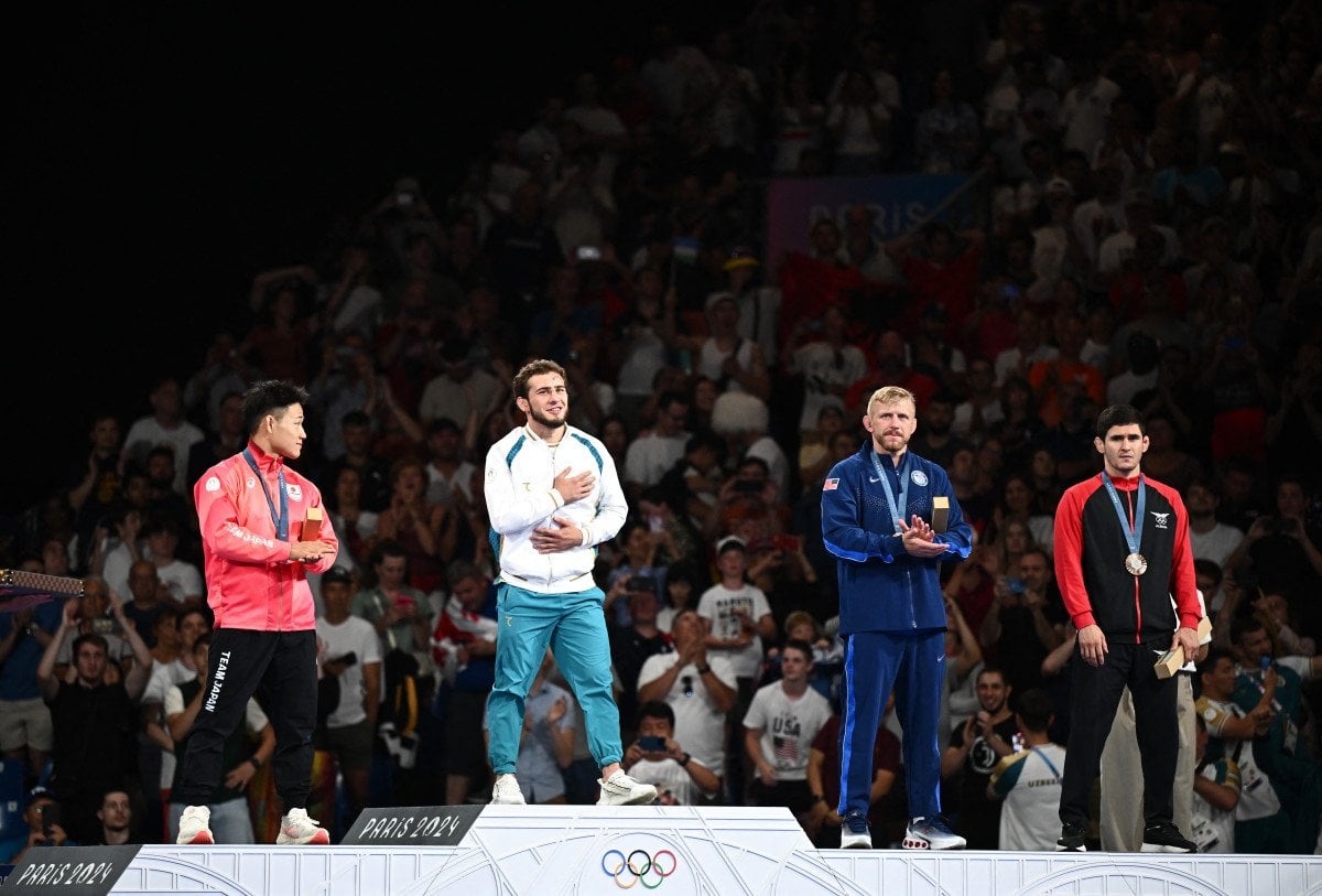 Paris 2024 Olimpiyat Oyunları'nda Güreş Finalleri: Jamalov Altın Madalyayı Kazandı