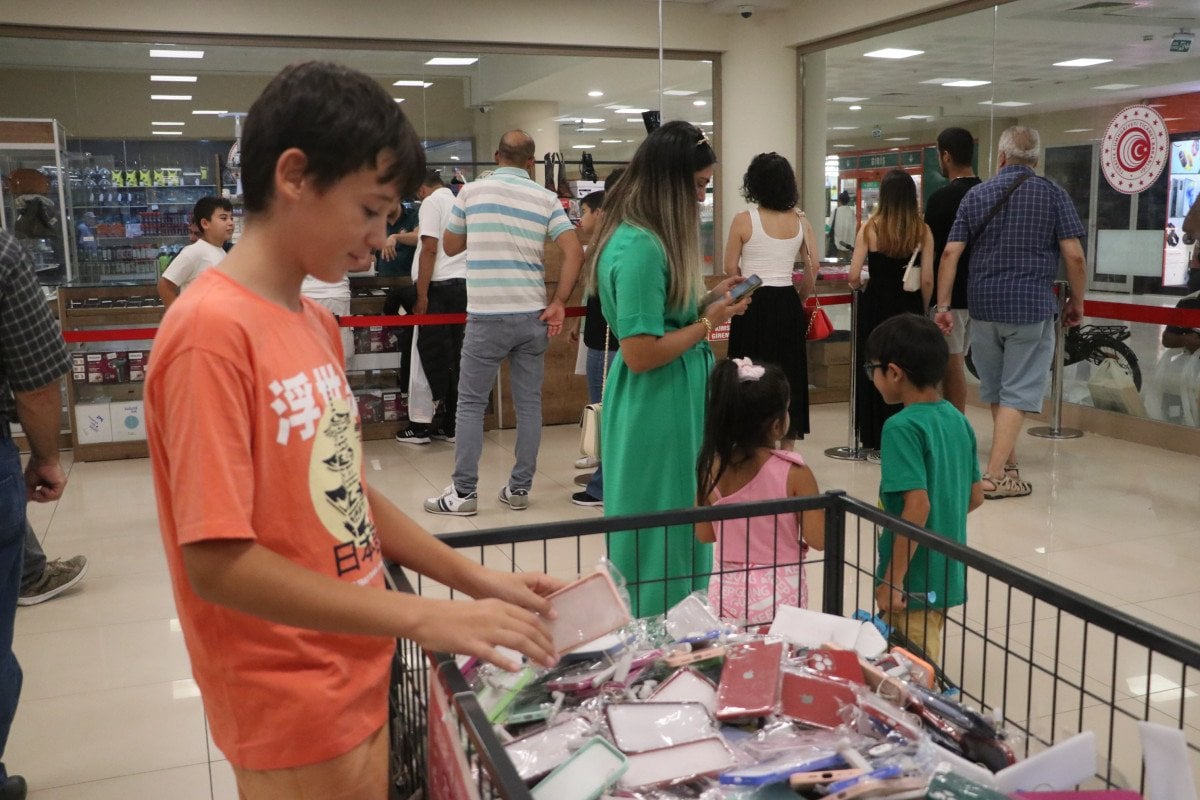 Ticaret Bakanlığı'nın Gümrüklerdeki Tasfiye Çalışmaları ve Ekonomik Katkıları