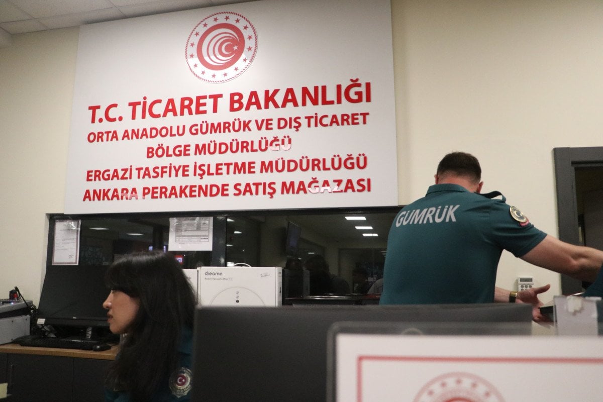 Ticaret Bakanlığı'nın Gümrüklerdeki Tasfiye Çalışmaları ve Ekonomik Katkıları