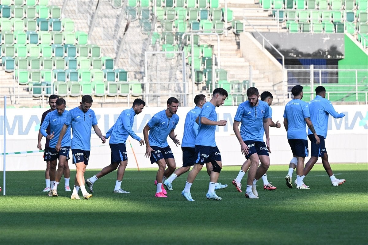 Trabzonspor, St. Gallen ile Maç İçin Hazırlıklarını Tamamladı