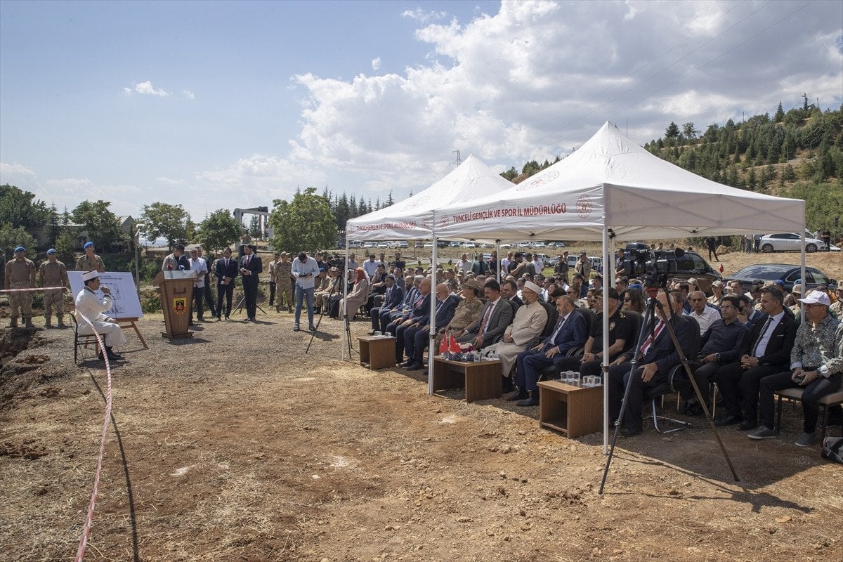 Tunceli'de Bayraktepe Camii Temel Atma Töreni