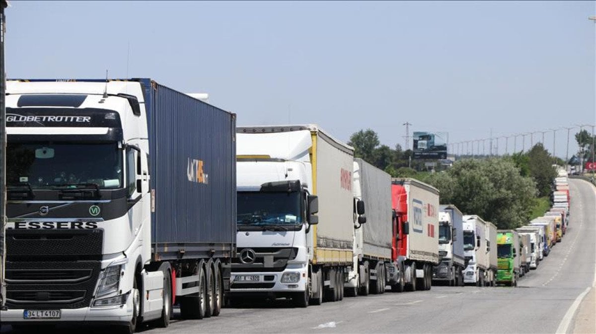 Türk Tır Sürücülerine Vize Engeli İçin İmza Kampanyası Başlatıldı