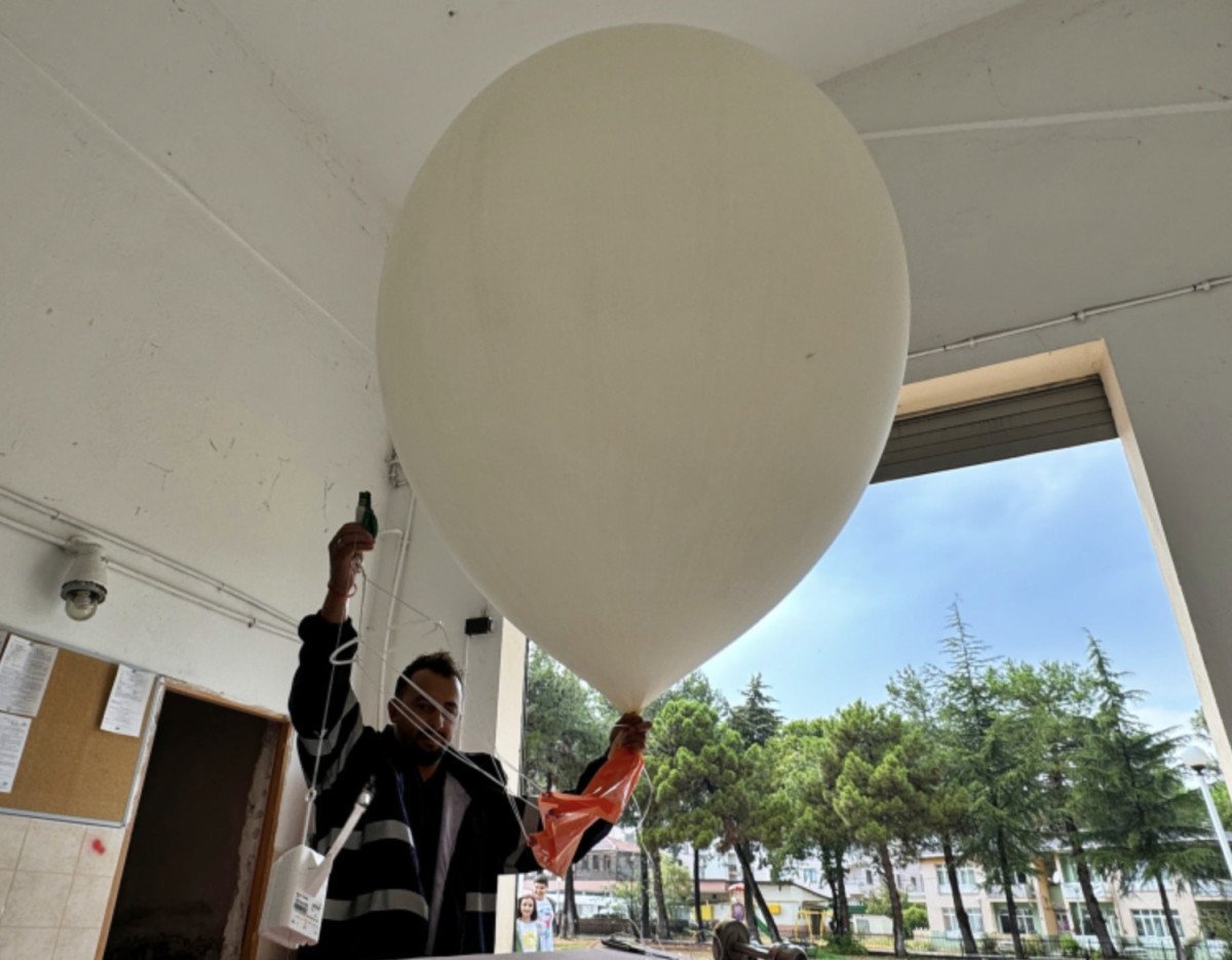 Türkiye'de Meteoroloji Balonları ile Hava Tahminleri