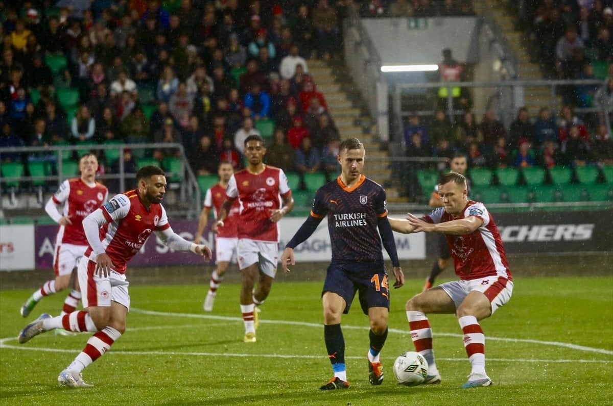 UEFA Avrupa Konferans Ligi'nde Başakşehir ve St. Patrick's Berabere Kaldı