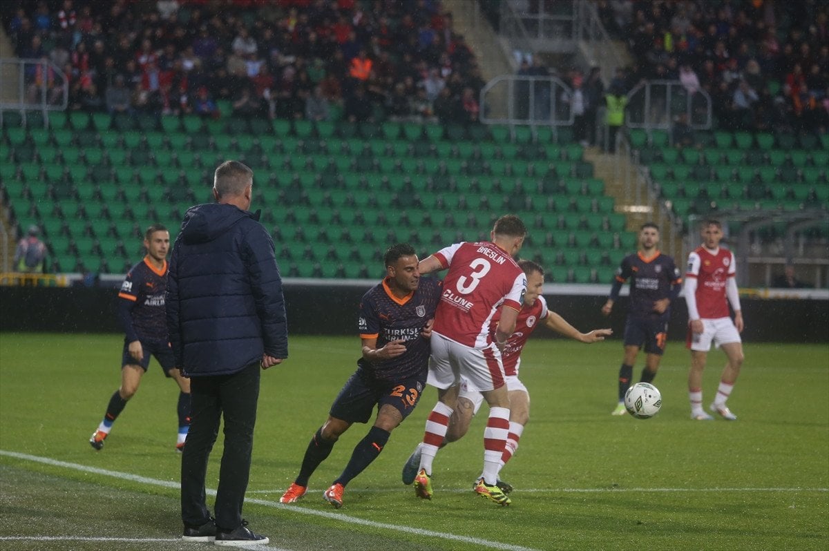 UEFA Avrupa Konferans Ligi'nde Başakşehir ve St. Patrick's Berabere Kaldı