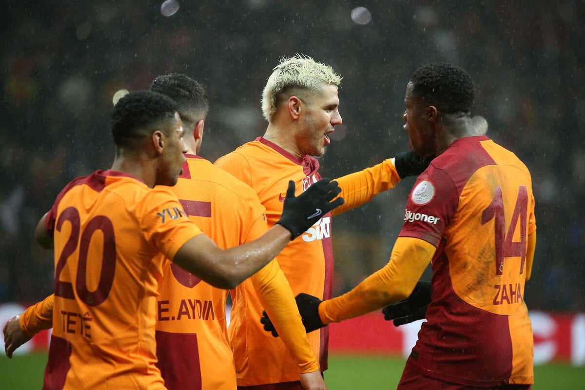 Wilfried Zaha'nın Crystal Palace'a Dönüşü Gündemde