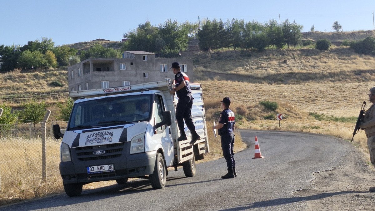 Diyarbakır'da Kayıp Küçük Narin Güran'ın Arama Çalışmaları Devam Ediyor