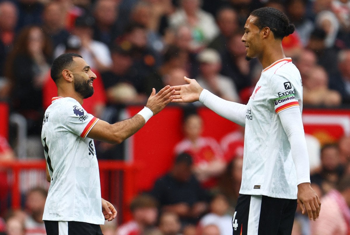 İngiltere Premier Lig'de Dev Maç: Manchester United - Liverpool